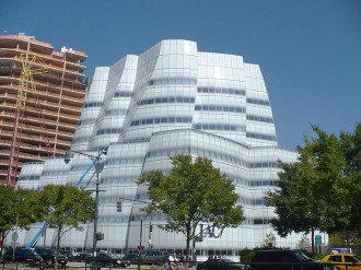 ساختمان IAC در نیویورک
