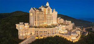 هتلی باشکوه در چین با الهام از کاخ‌های دیزنی 