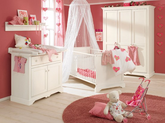 white-and-wood-baby-nursery-furniture-sets-by-Paidi-4-554x415