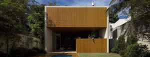 خانه ای به شکل جعبه چوبی در برزیل