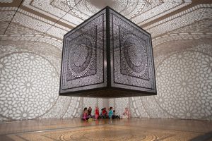 تعامل نور و سایه با الگوهای اسلامی ، برنده artprize 2014