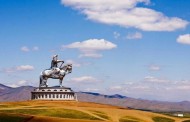 مجسمه بزرگ چنگیز خان در پایتخت مغولستان