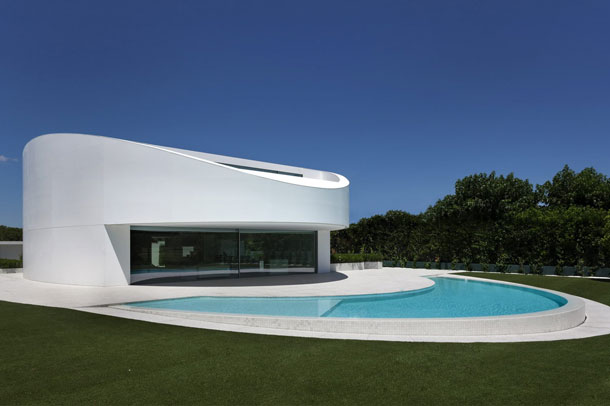 طراحی مدرن در خانه بالینت / اسپانیا
