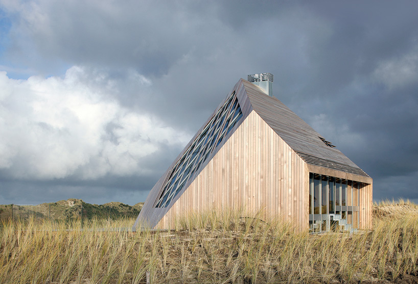 dune-house-marc-koehler-architecture-06