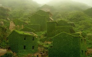 تصاویر شگفت انگیز از روستایی در چین پس از خالی شدن از سکنه!