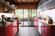 طراحی دکوراسیون آشپزخانه لوکس با طلا